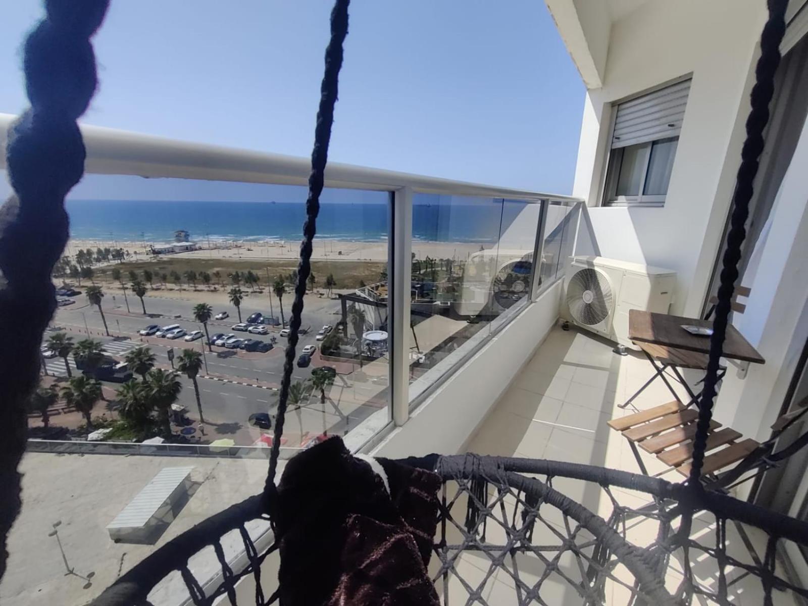 סוויטת פאר מול הים Appartement Asjdod Buitenkant foto